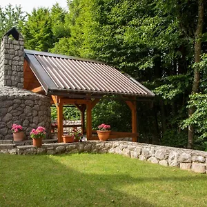 Apartman Gordana A4+2 For 6 Pax Nature Park, Lokve