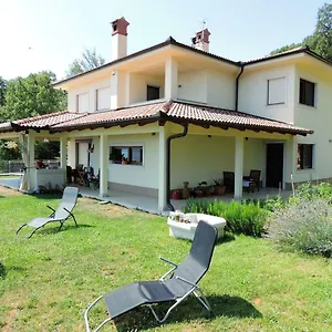 Guest house Lina, Lovran